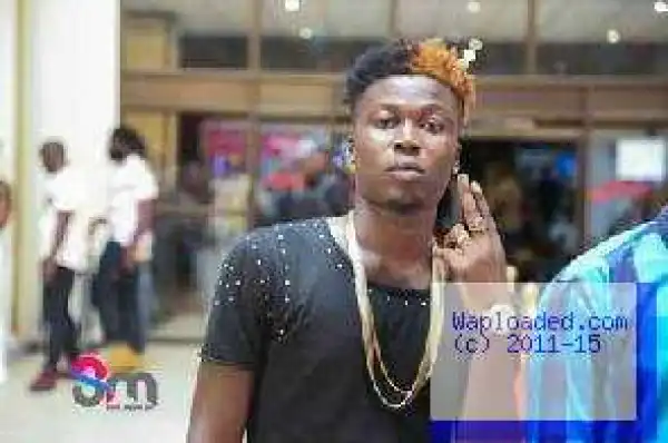Photo: Ghanaian Artiste, Wisa, Displays His Manhood Live On Stage 